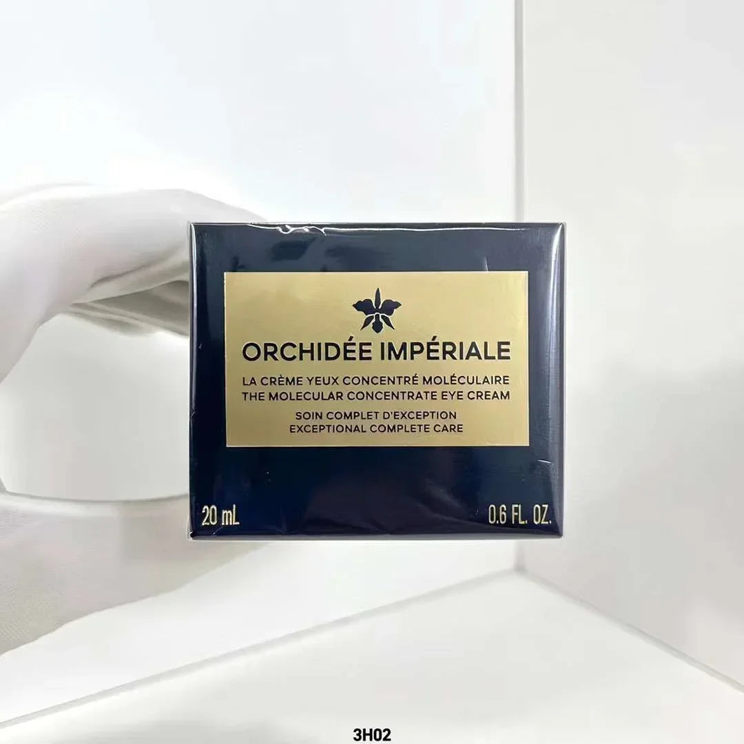 Makeup Primer – Smooth & Nutritious Base for Flawless Makeup